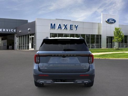 New 2026 Ford Explorer Active w/ Active Comfort Package AWD/4WD image 5