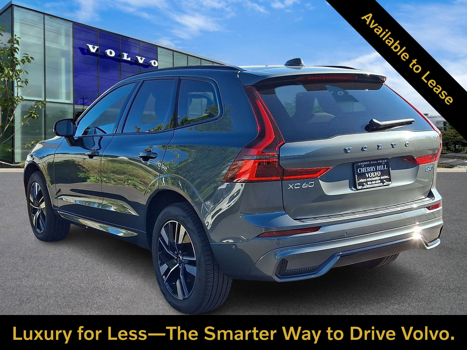 Certified 2026 Volvo XC60 B5 Plus w/ Protection Package Premier AWD/4WD image 4