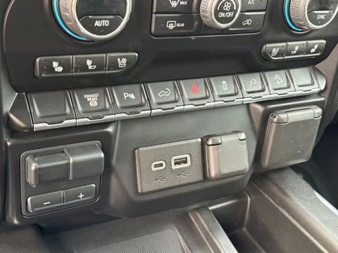 Used 2023 Chevrolet Silverado 2500 LTZ w/ LTZ Plus Package image 28