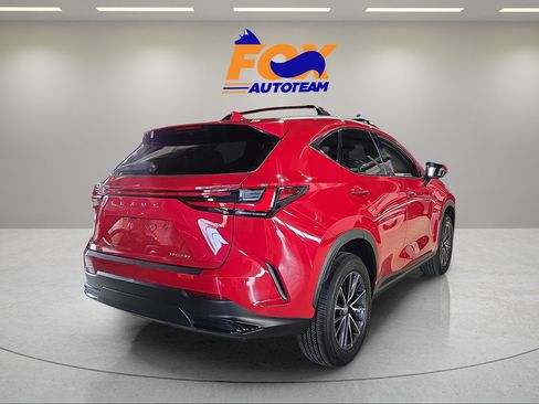 Used 2024 Lexus NX 250 FWD w/ Cold Area Package image 4