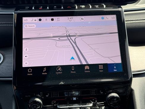 New 2025 Jeep Grand Cherokee L Limited w/ Black Appearance Package image 23