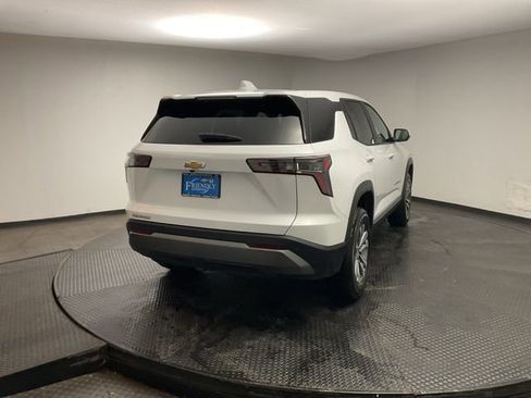 New 2026 Chevrolet Equinox LT w/ LPO, Floor Liner Package FWD image 7