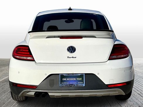 Used 2016 Volkswagen Beetle 1.8T Dune w/ Dune Technology Package image 7