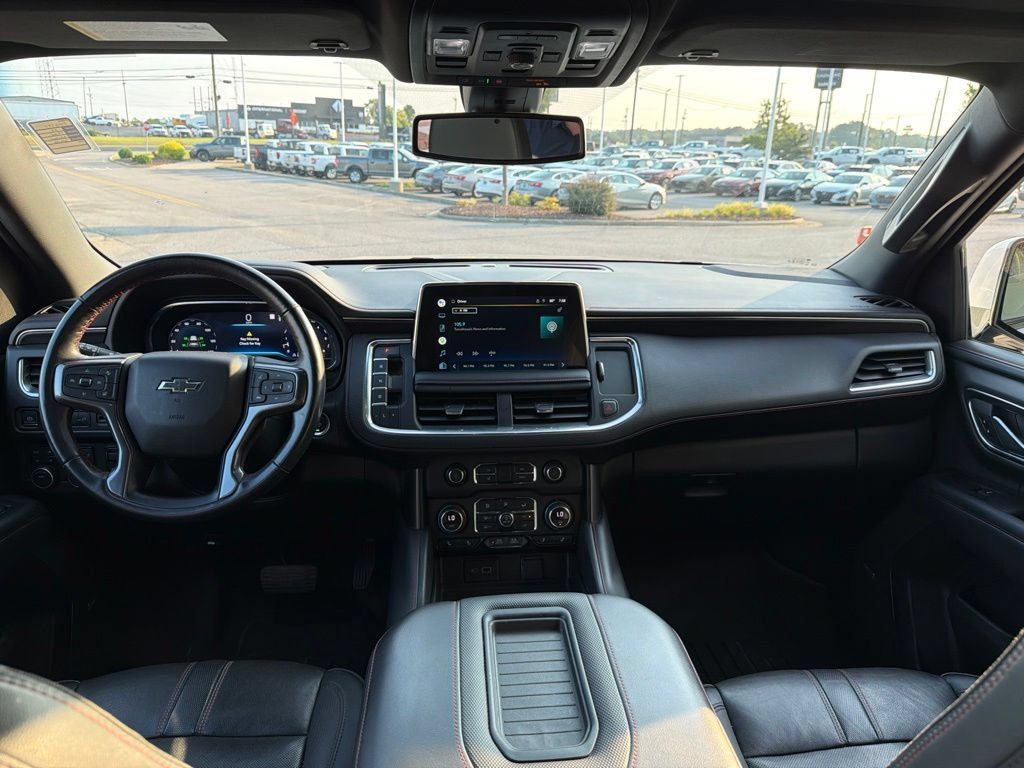 Used 2022 Chevrolet Suburban RST w/ Sport Performance Package AWD/4WD image 28