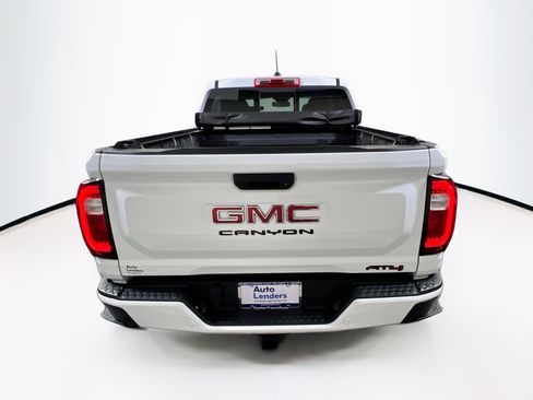 Used 2024 GMC Canyon AT4 w/ Technology Package image 6