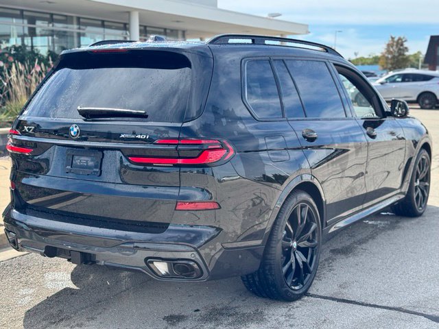 Certified 2025 BMW X7 xDrive40i w/ M Sport Package AWD/4WD image 3