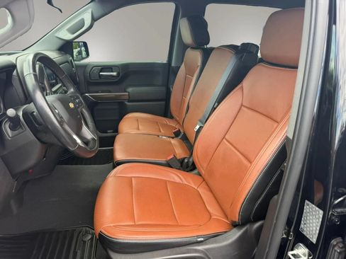 Used 2019 Chevrolet Silverado 1500 LT w/ All-Star Edition AWD/4WD image 16