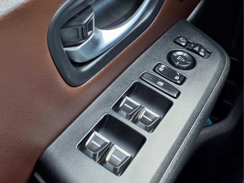 Used 2024 Honda Pilot Elite image 19