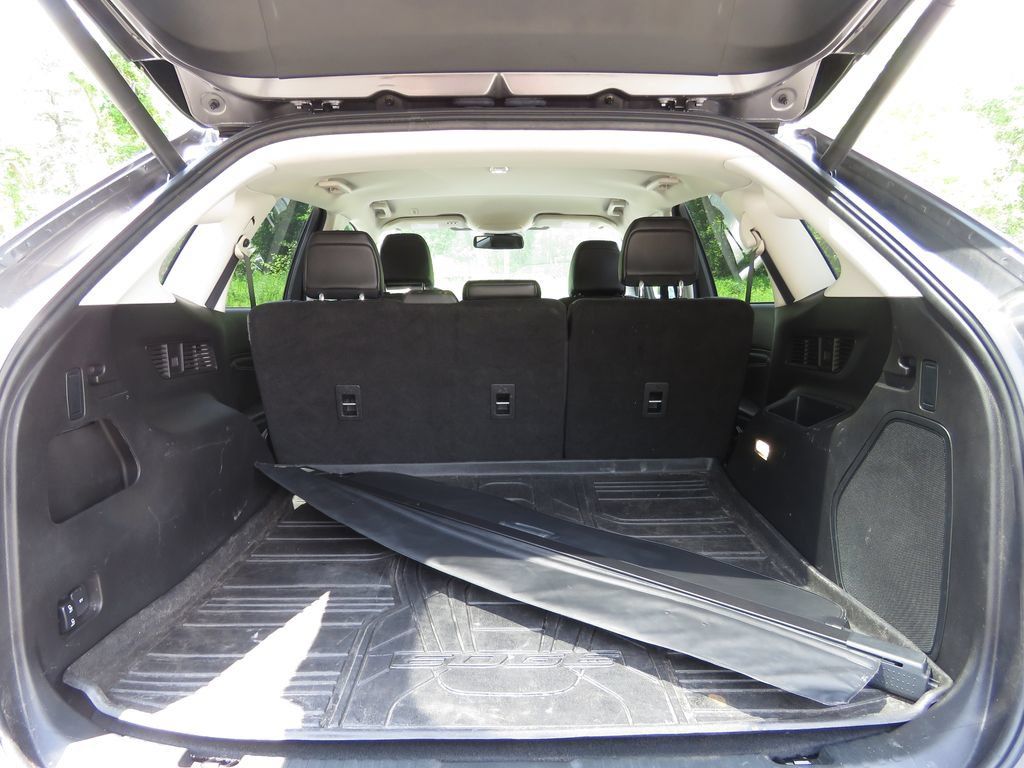 Used 2023 Ford Edge Titanium w/ Cargo Accessory Package AWD/4WD image 17