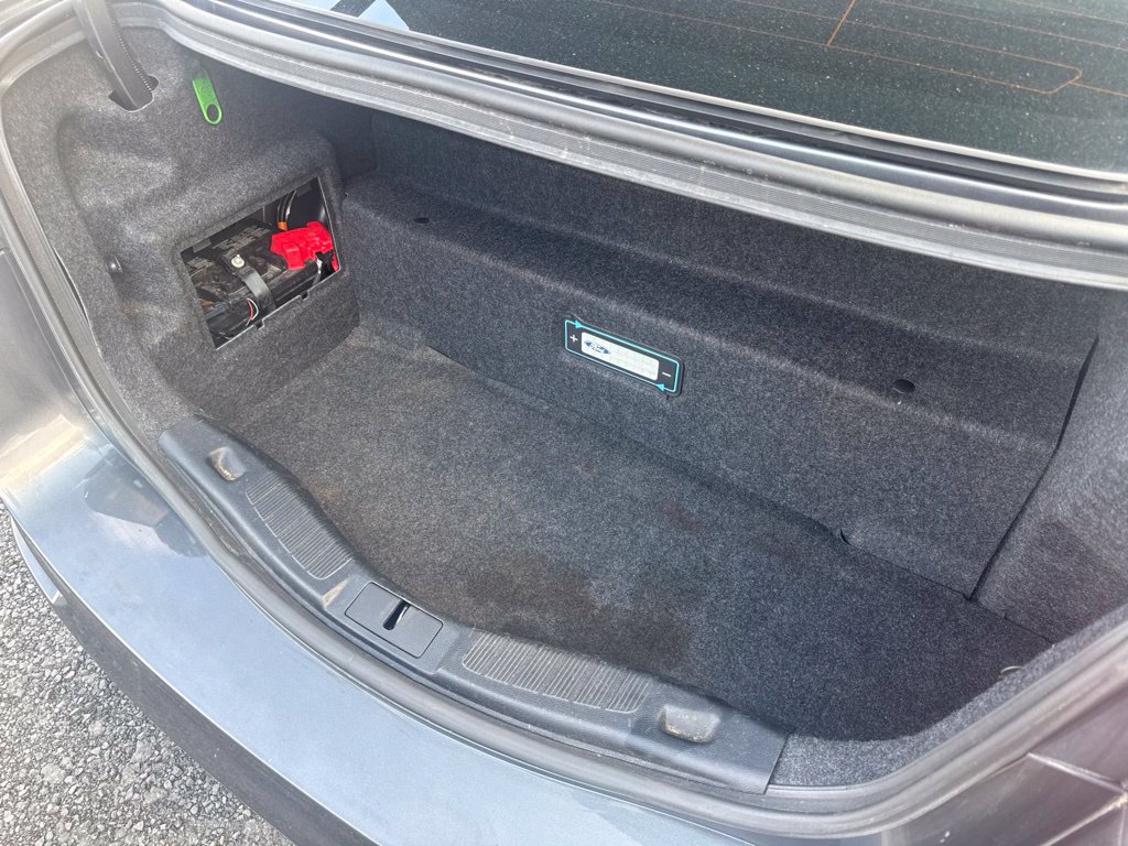 Used 2019 Ford Fusion Energi Titanium FWD image 43
