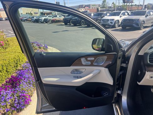 Certified 2023 Mercedes-Benz GLE 350 4MATIC w/ AMG Line Exterior image 14