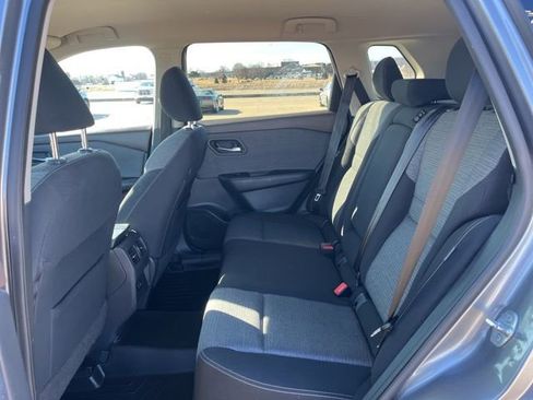 Used 2021 Nissan Rogue SV image 33