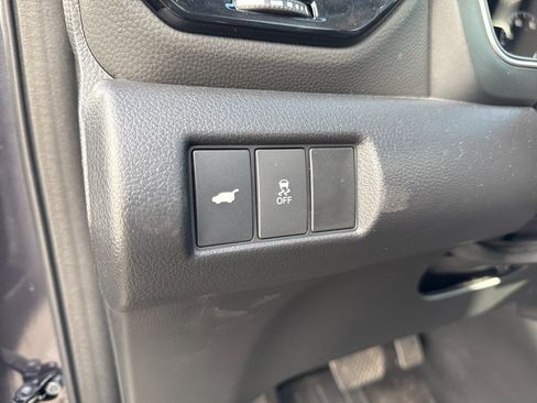 Certified 2023 Honda Pilot Touring image 16