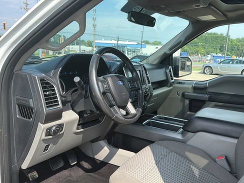 Used 2017 Ford F150 XLT w/ Equipment Group 302A Luxury AWD/4WD image 90
