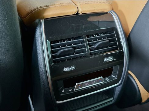 Used 2022 BMW X5 sDrive40i w/ M Sport Package image 26