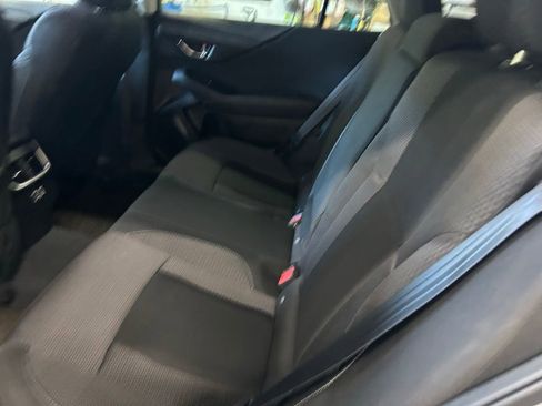 Used 2023 Subaru Outback Premium image 21