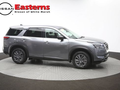 Used 2023 Nissan Pathfinder S AWD/4WD image 45
