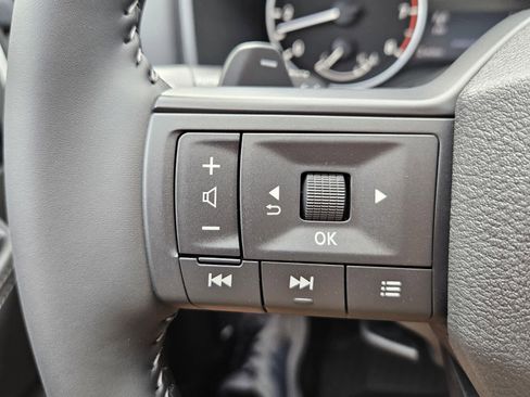 New 2026 Nissan Rogue SV image 12