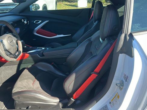Used 2023 Chevrolet Camaro ZL1 image 4