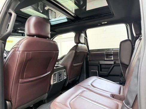Used 2015 Ford F150 Platinum w/ Technology Package AWD/4WD image 20