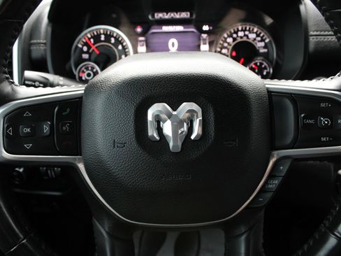 Used 2023 RAM 1500 Laramie image 24