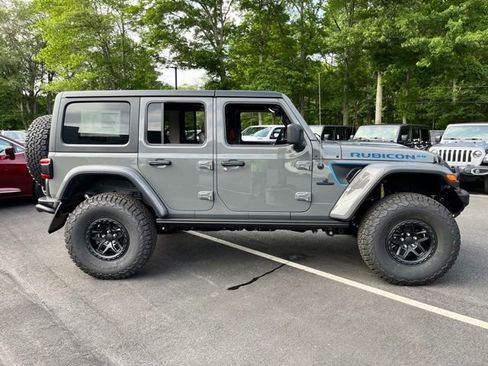 Used 2023 Jeep Wrangler Unlimited Rubicon 4xe AWD/4WD image 7