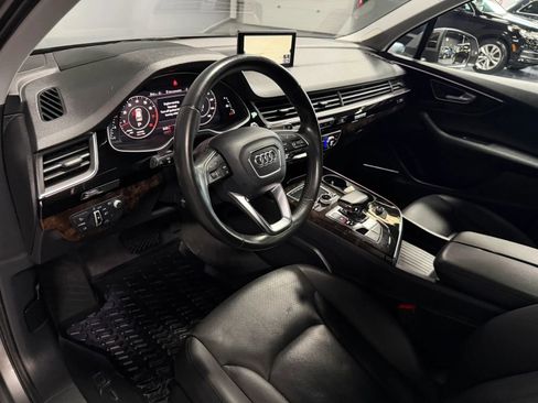 Used 2017 Audi Q7 3.0T Prestige AWD/4WD image 19