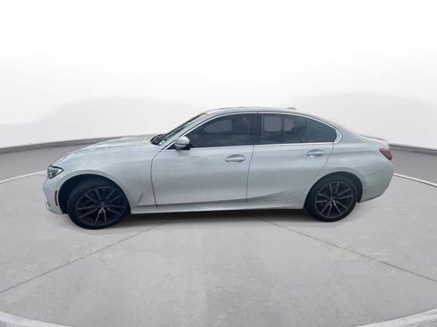 Used 2019 BMW 330i xDrive Sedan w/ Convenience Package AWD/4WD image 9