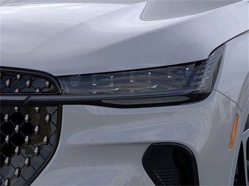 New 2026 Lincoln Nautilus Black Label image 18