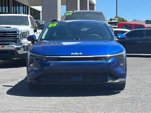 Used 2025 Kia K4 LX image 38