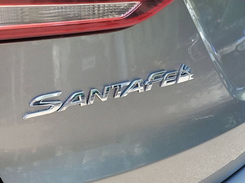 Used 2017 Hyundai Santa Fe Sport AWD/4WD image 7