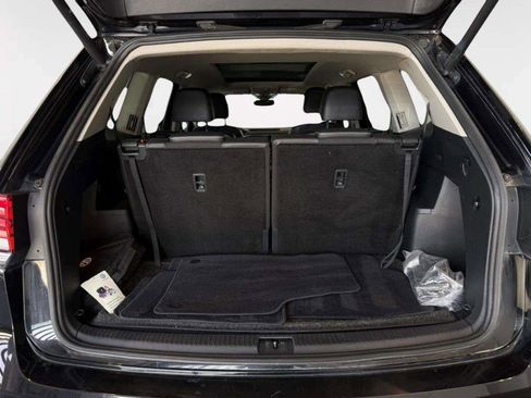 Used 2021 Volkswagen Atlas SEL FWD image 35