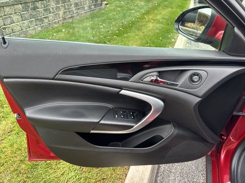 Certified 2013 Buick Regal Premium image 22