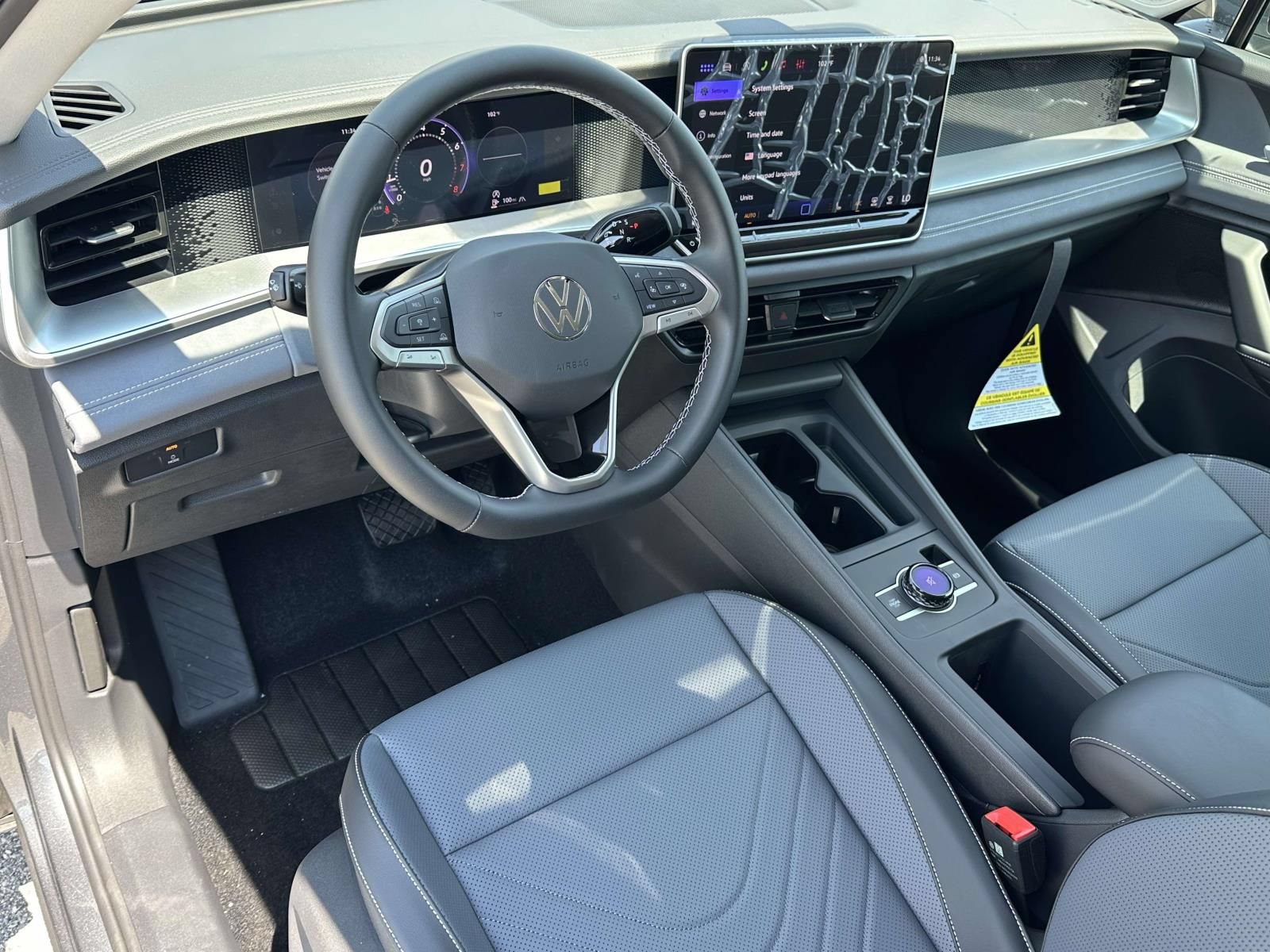 New 2026 Volkswagen Tiguan SE AWD/4WD image 10
