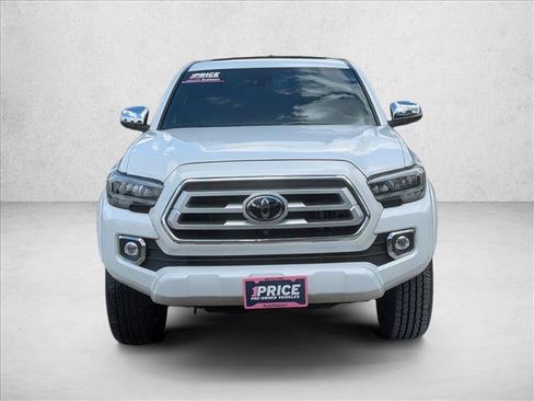 Used 2023 Toyota Tacoma Limited AWD/4WD image 2