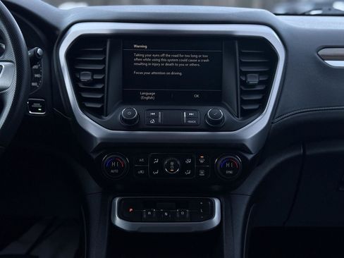 Certified 2023 GMC Acadia SLE w/ Driver Convenience Package image 21