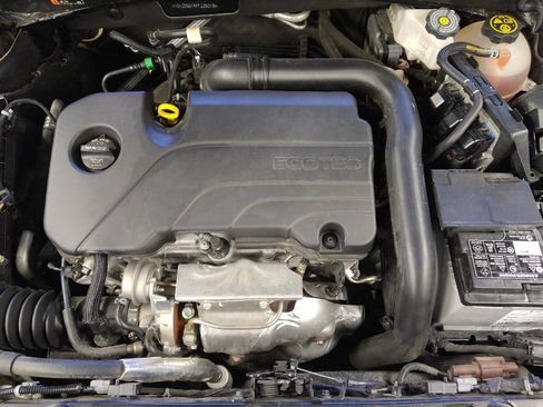 Used 2023 Chevrolet Malibu LT FWD image 30
