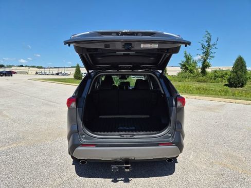 Used 2025 Toyota RAV4 Limited w/ Weather Package AWD/4WD image 11