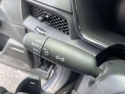 New 2025 Honda CR-V Sport-L image 32