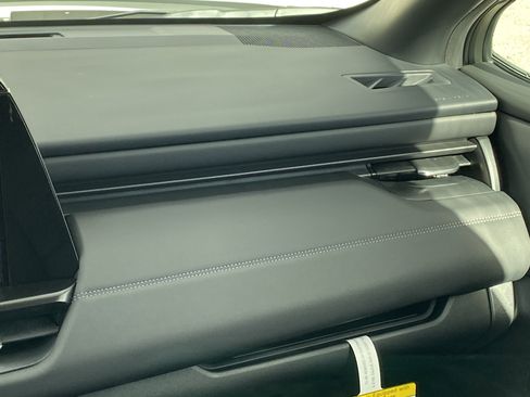 New 2026 Subaru Outback Touring XT image 22