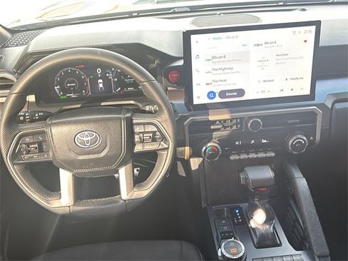 Used 2024 Toyota Tacoma TRD Sport image 16