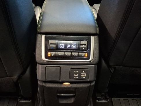 Certified 2023 Subaru Ascent Onyx Edition Limited AWD/4WD image 12