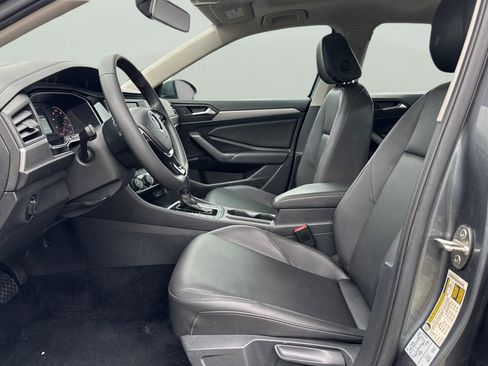 Used 2020 Volkswagen Jetta SE image 14