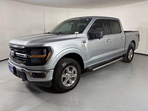 Used 2024 Ford F150 XLT w/ Mobile Office Package AWD/4WD image 3