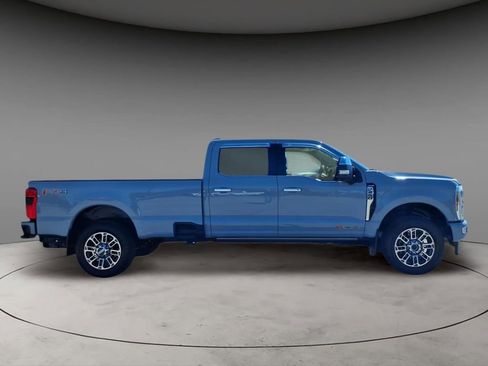 Used 2024 Ford F250 Limited w/ FX4 Off-Road Package image 10