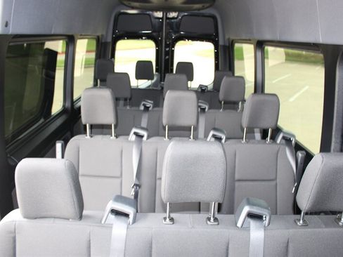Used 2026 Mercedes-Benz Sprinter 2500 image 16