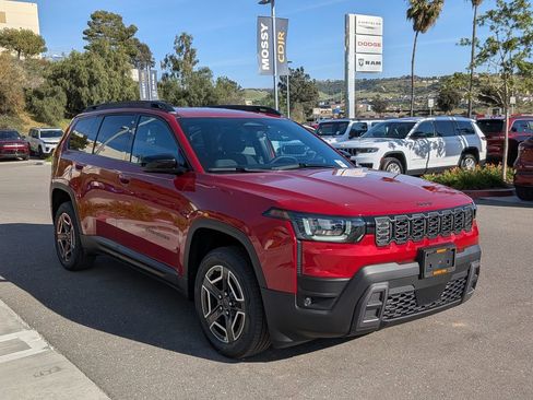New 2026 Jeep Cherokee Laredo AWD/4WD image 11