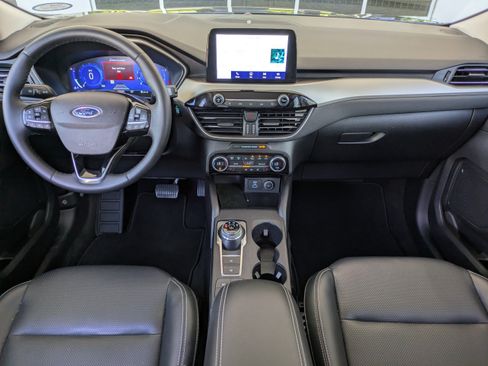Certified 2021 Ford Escape SEL w/ Technology Package FWD image 16