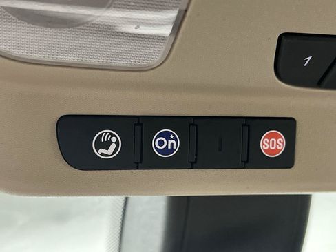 Used 2018 Buick Envision Preferred AWD/4WD image 23
