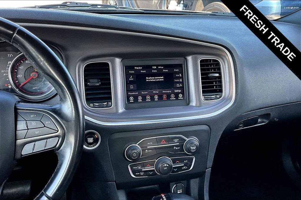 Used 2019 Dodge Charger SXT RWD image 13